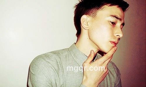 天空飘起雨的头像