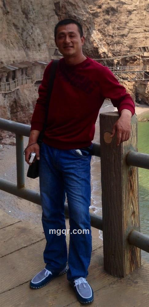 把你腿分开的头像