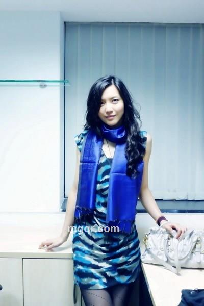 轻舞慢摇摇的头像