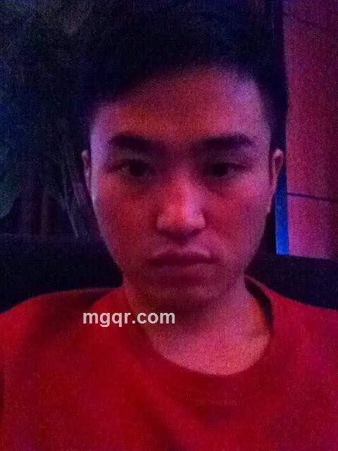 人倒气质不倒的头像