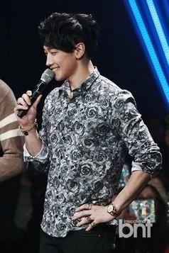 多个地方的头像