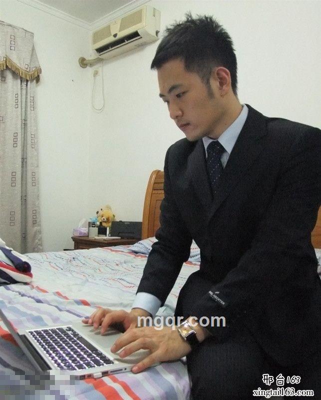 迈巴赫999的头像