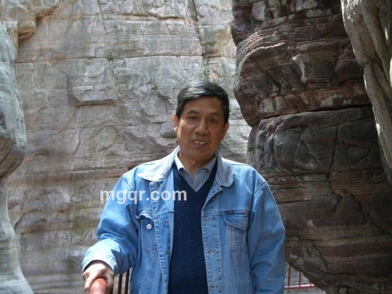 长相知不相疑的头像