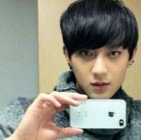 qerxsawdxzsweerrf的头像