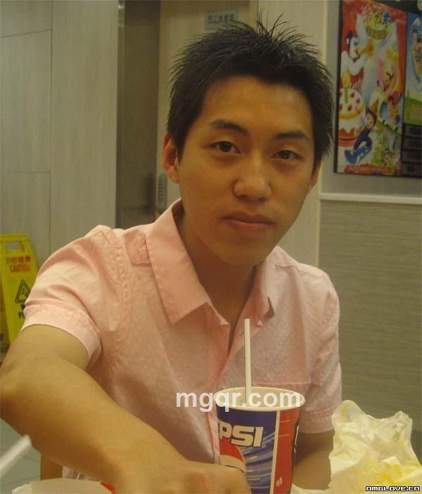 喜欢熟妇的?年的头像