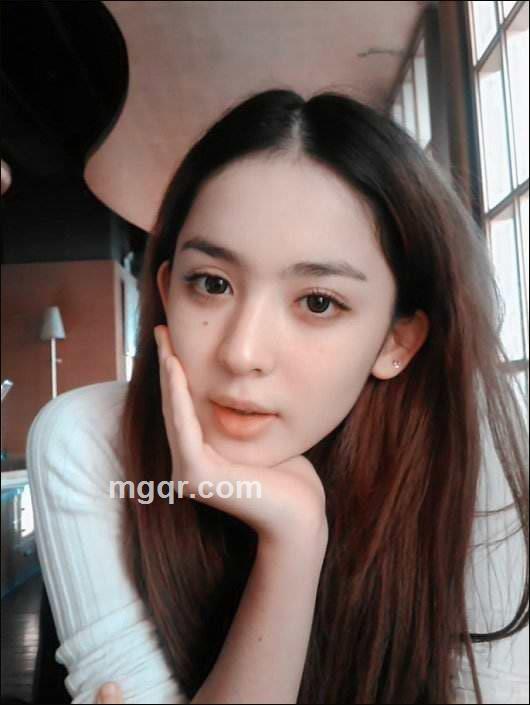 美美的微笑的头像