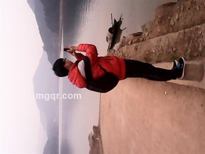 江春小鸭的头像