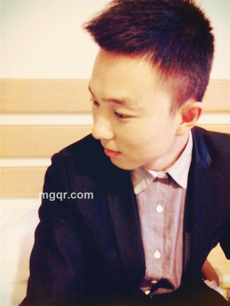 黑夜香烟的头像