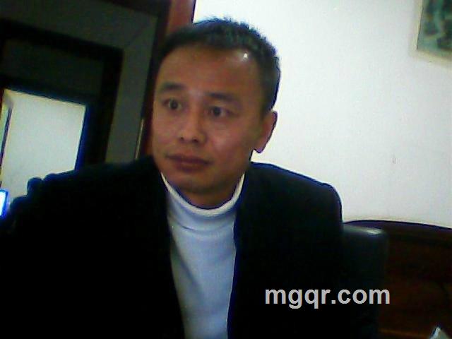 只行不爱的头像