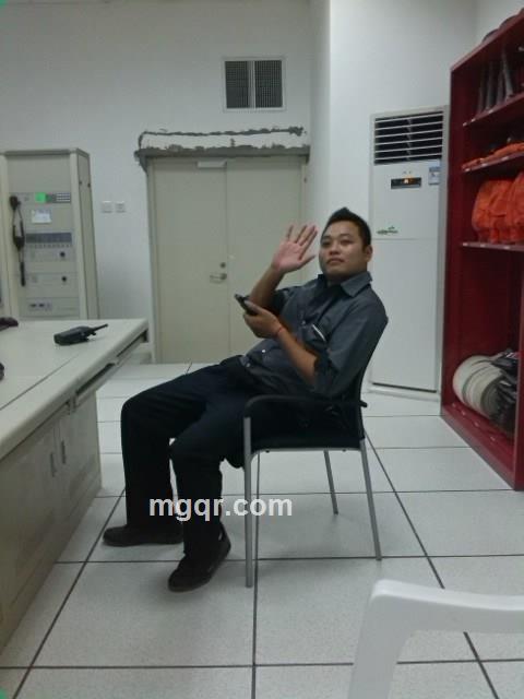 哎要怎么说出口的头像