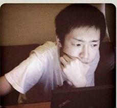 天花烂漫的头像