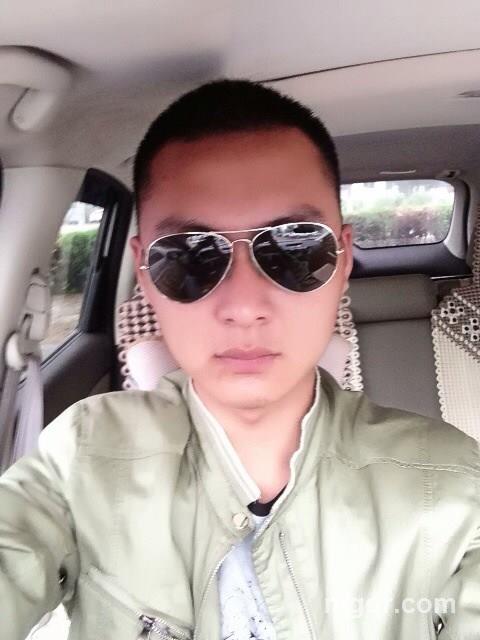 黑格唠唠的头像