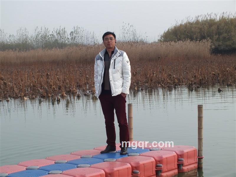 蝈蝈蝈蝈的头像