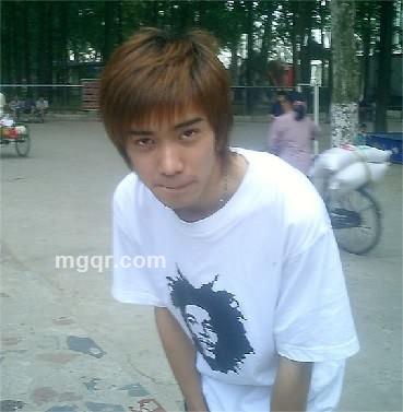 原来我们孤单的头像