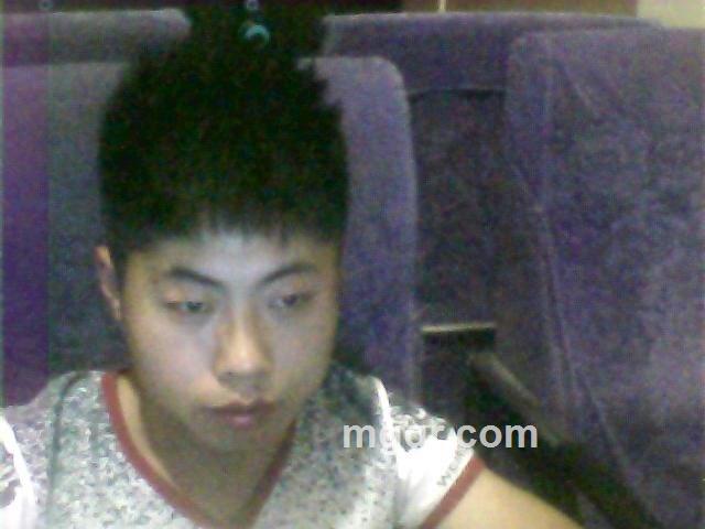 龙龙 需要爱的头像