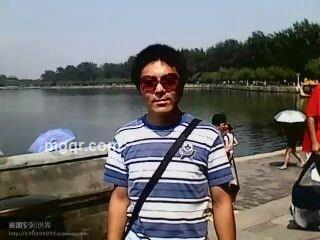 夜色凄凉的头像