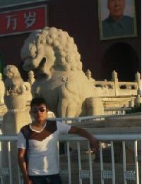 只谈情 不做爱的头像