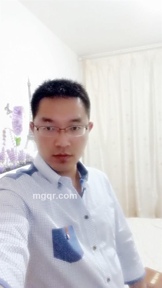 一湾浅水的头像