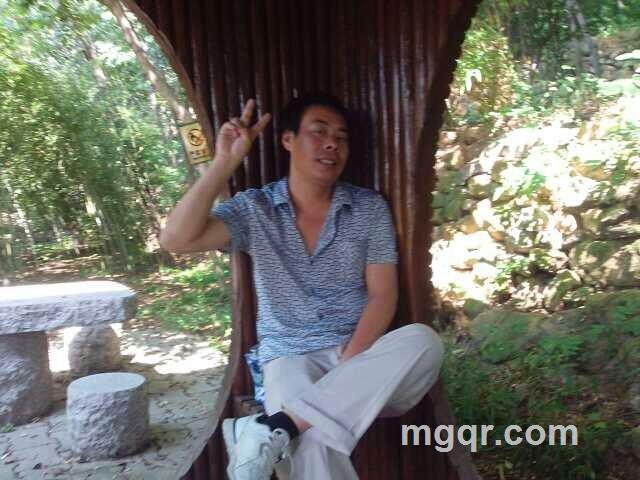 硬的难受的头像