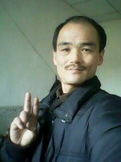 耳浏究伞巴斯巴企企巴的头像