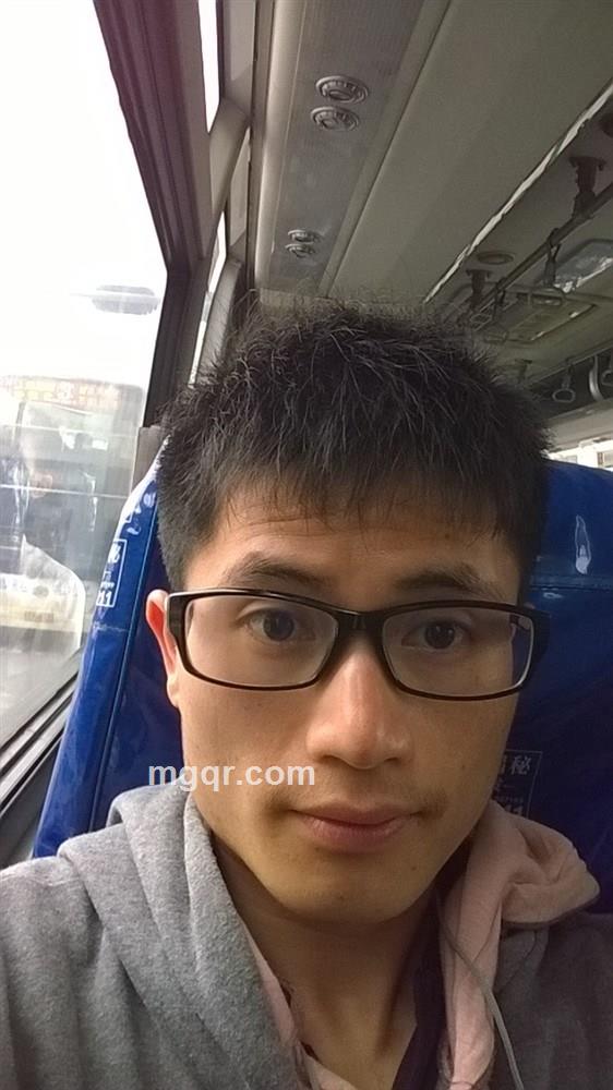 我想找个女孩咯