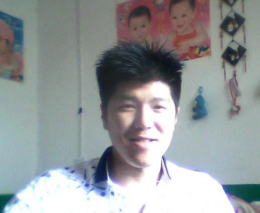 蹲墙头等红杏的头像