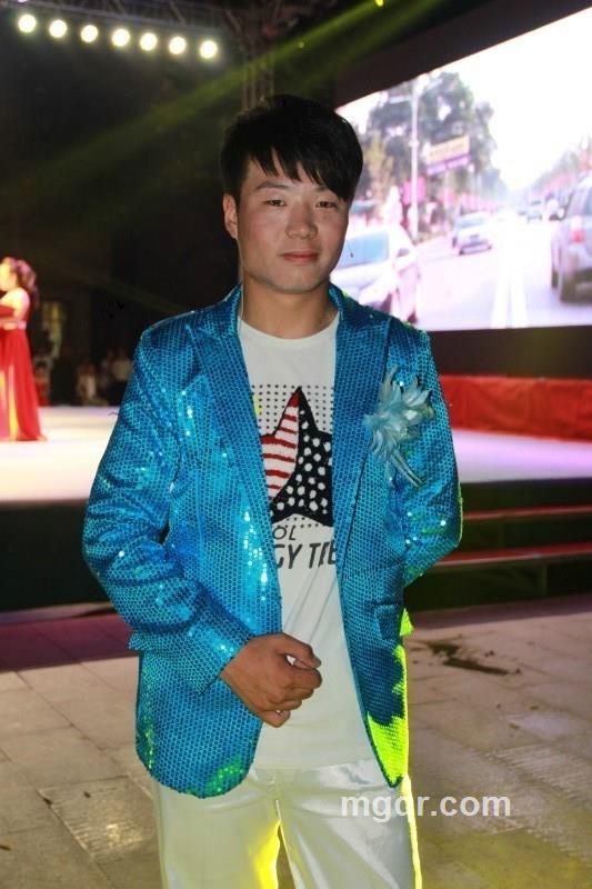 独霸双龙的头像