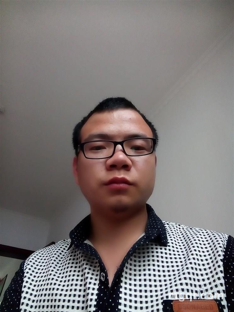 欧耶凌峰的头像