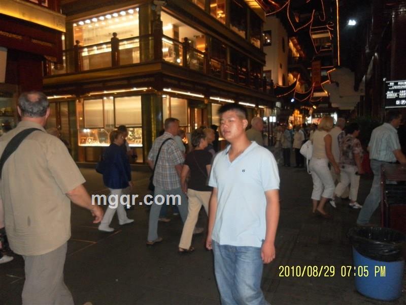 盛夏的蓝天的头像