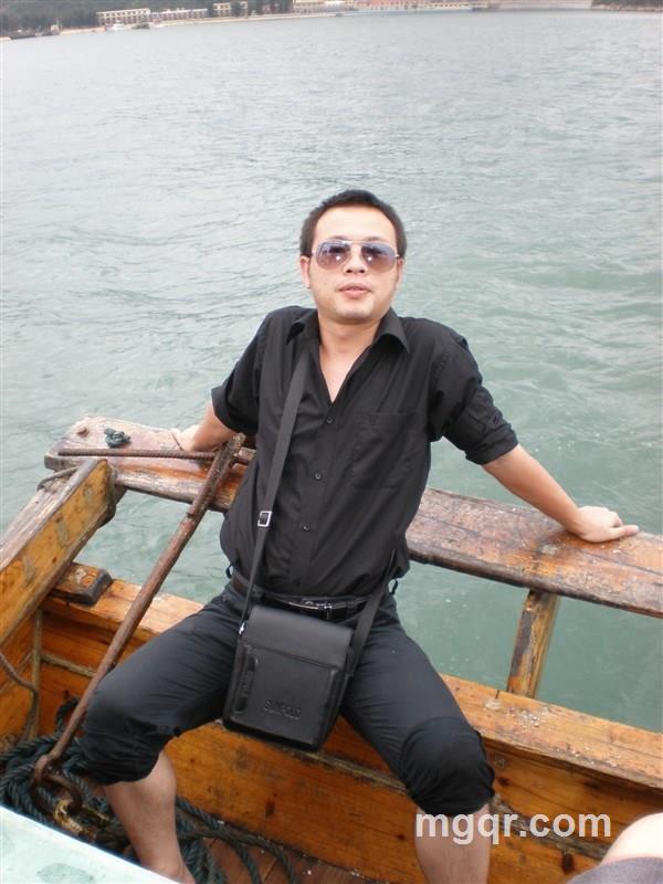 孤夜游魂的头像