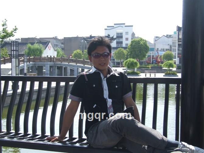 似冷非寒ヽ冰的头像