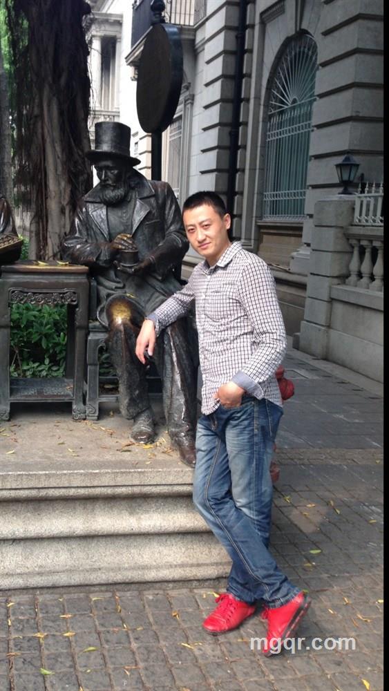 高山的狼仔的头像