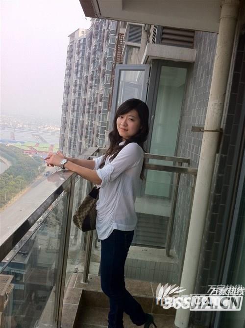 背影里的沉默1的头像