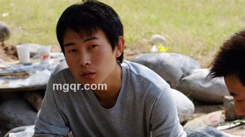 我依然孤单的头像