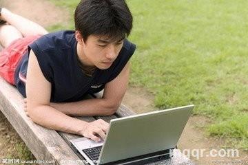 期期衣期久巴寺久耳的头像