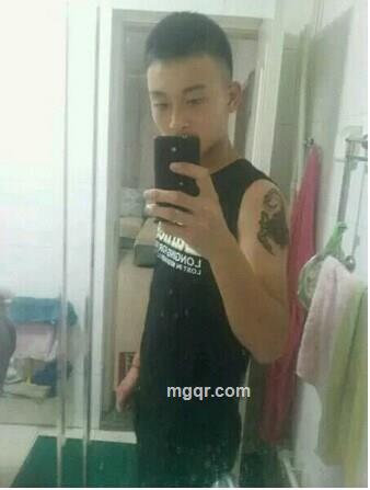 夏天的日的头像