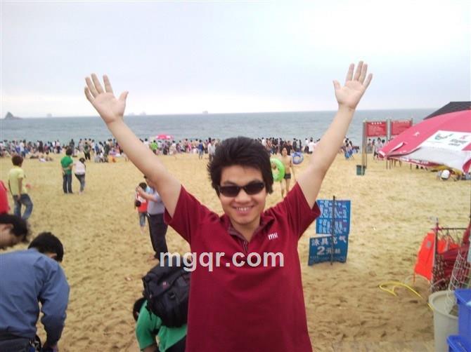 苦苦笑笑的头像