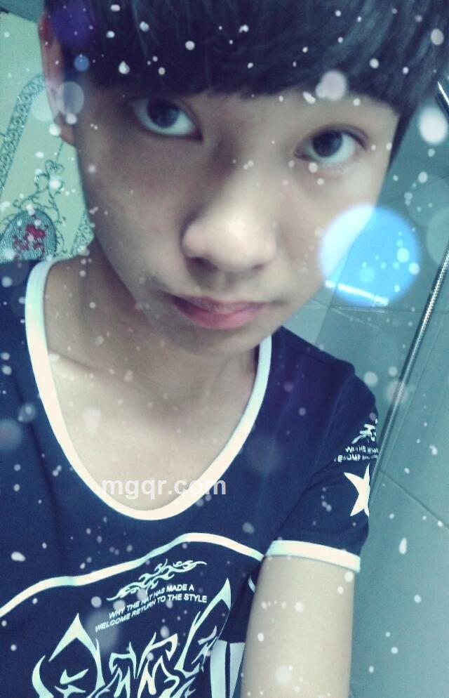  毁其于心的头像