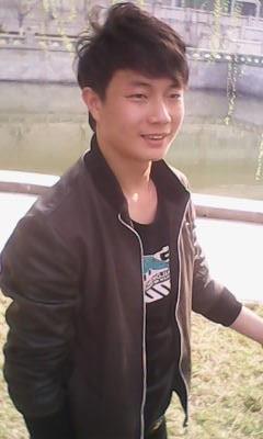 求富婆包养！！