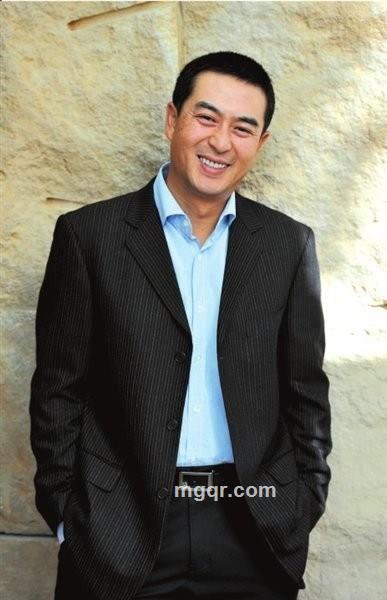 铁汉柔情!!的头像