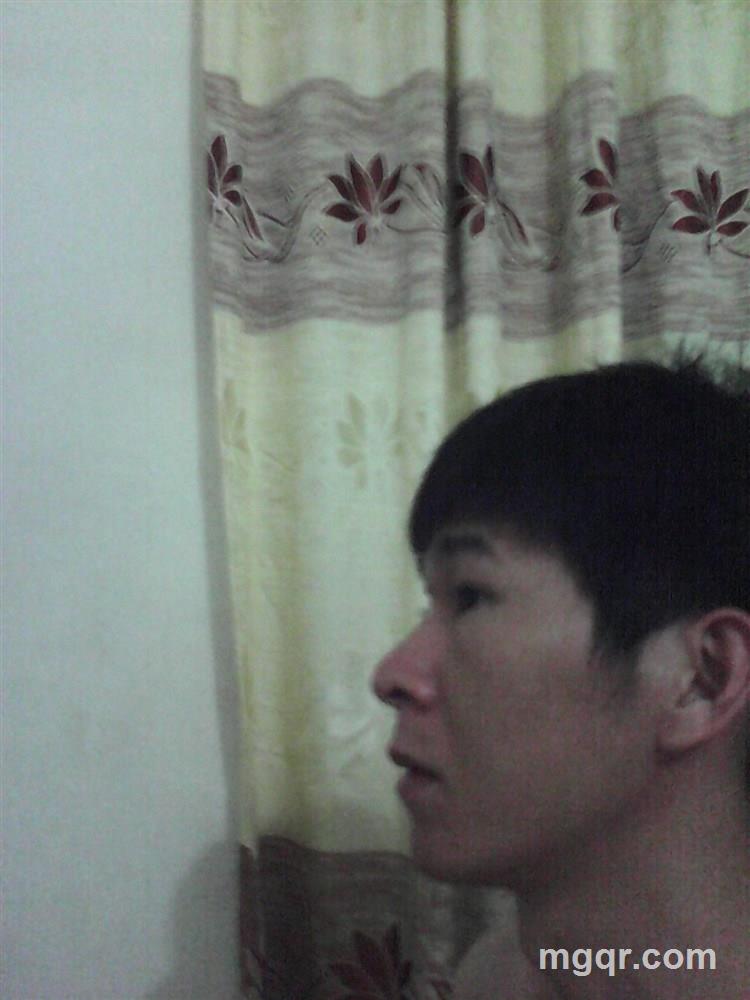 风中男人的头像