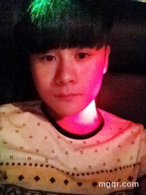 一爱七季的头像