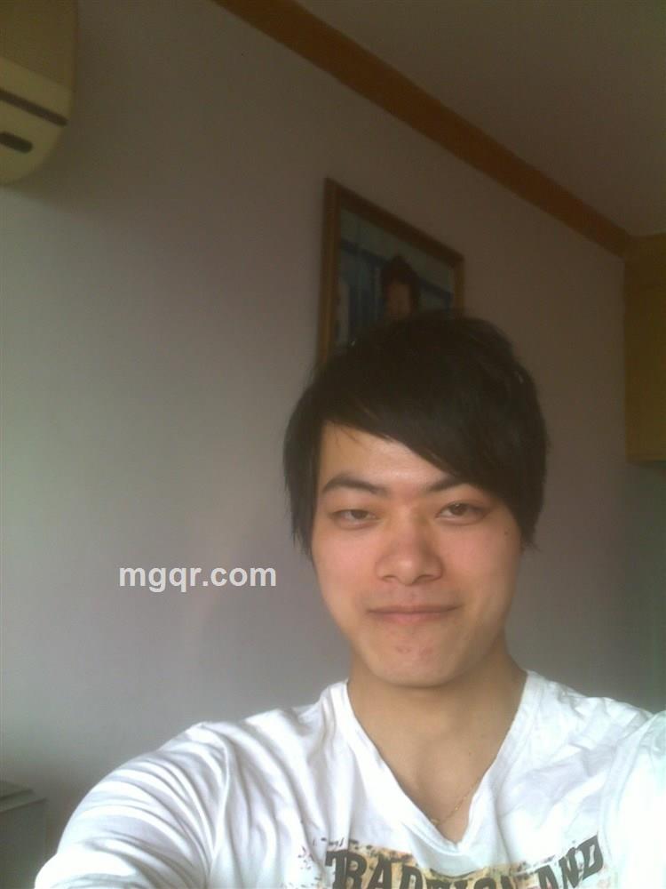 闻啸尘1990的头像