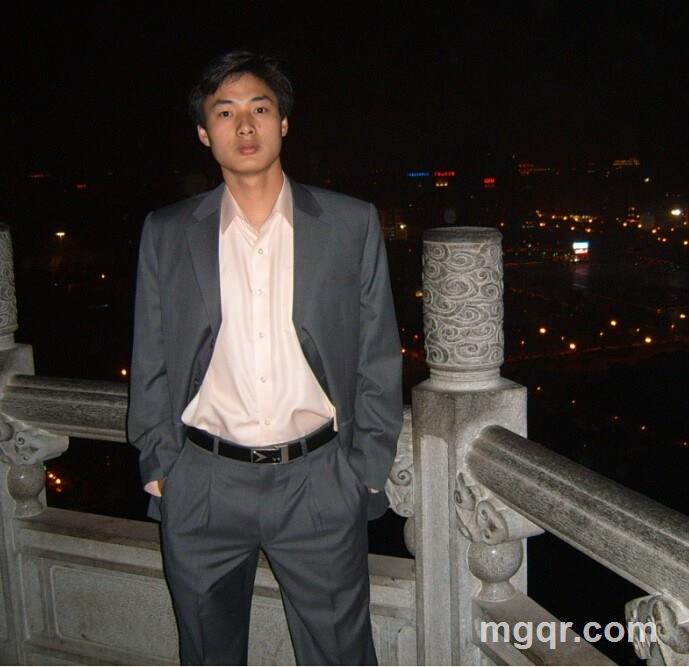 慢慢长夜夜无眠的头像