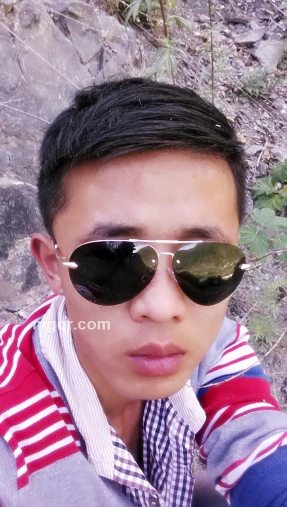 酒积石山的头像