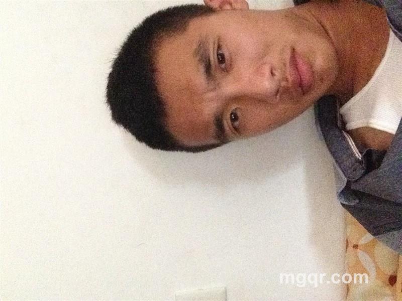 抑郁的野草的头像