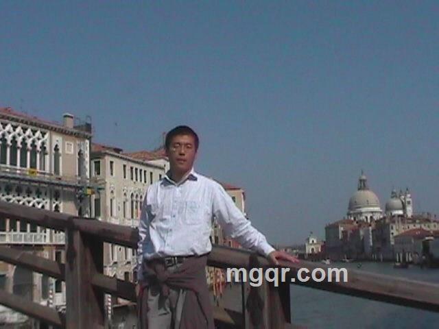 shuangrenchuang的头像