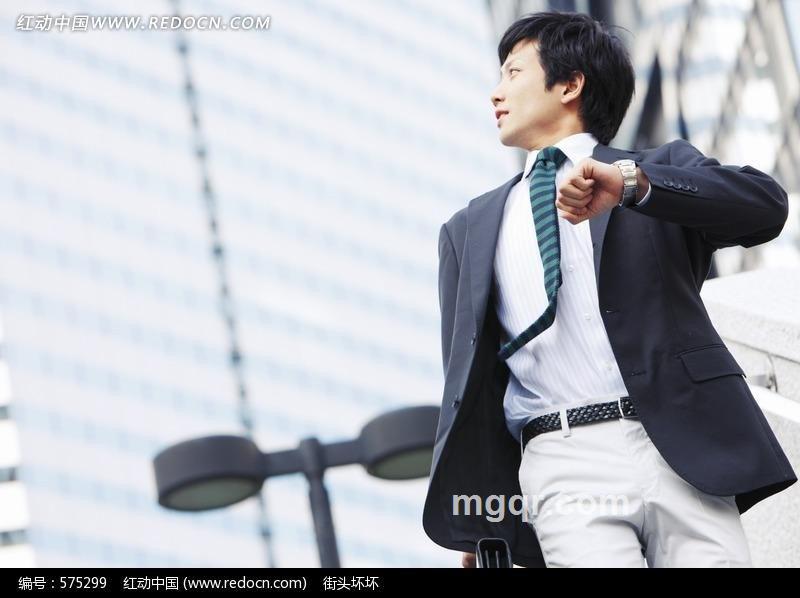 微笑的浪花的头像