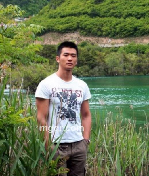 孤单绅士哈的头像