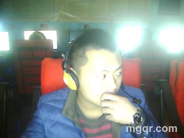 午夜游走者的头像